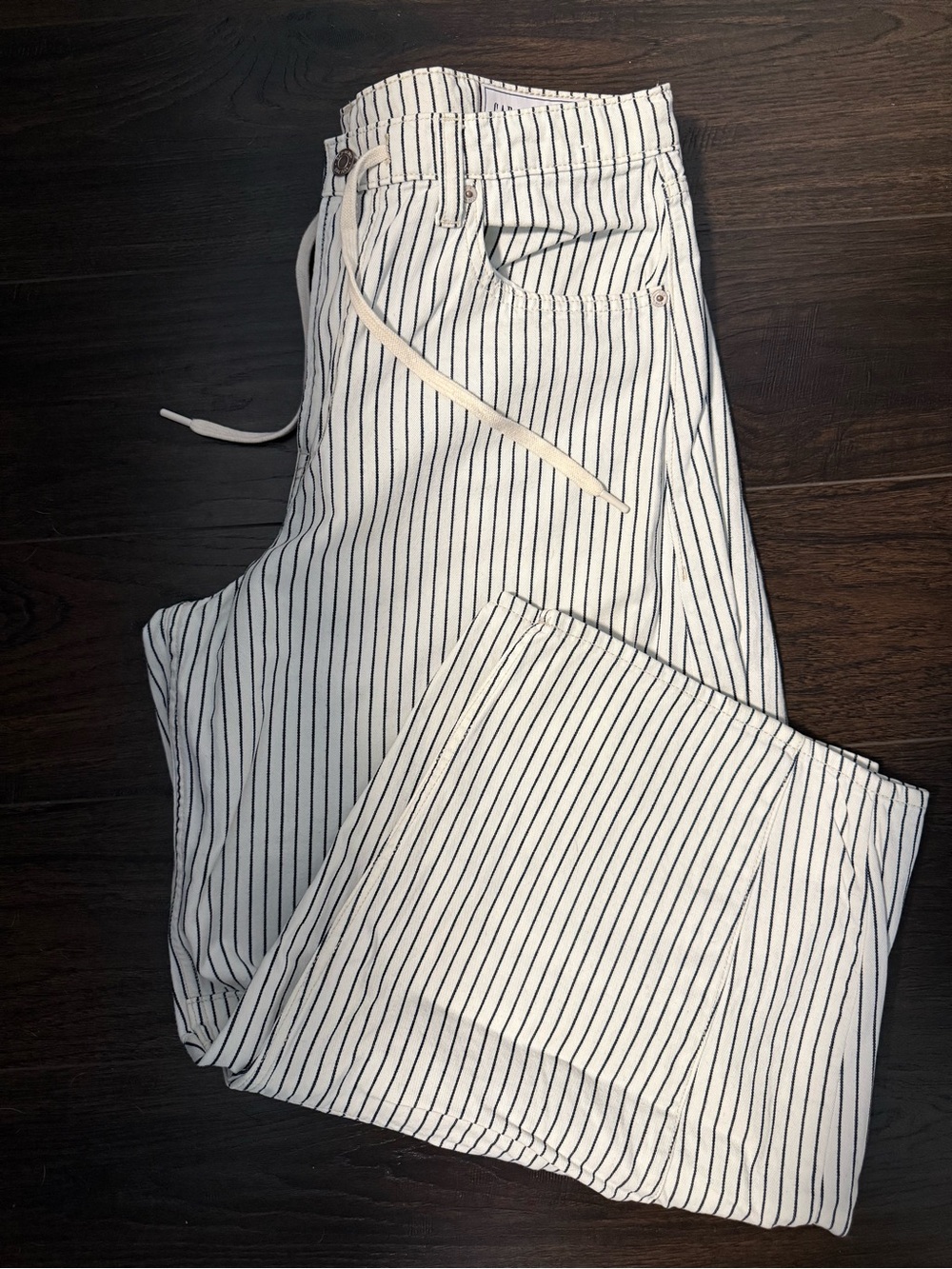 Gap High Rise Horseshoe Jean